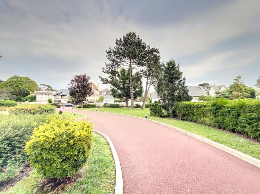 Deauville Triangle D'Or Proche Mer & Casino Aux Clefs Des Sacres Exteriér fotografie